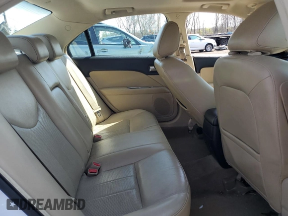 2010 Mercury Milan Premier z VIN 3MEHM0JA9AR620795, wystawiony jako Copart lot #54304525 z przebiegiem 127 422 mil mil oraz Szkoda całkowita • Salvage title. Historia ofert i sprzedaży dostępna na DreamBid. Obrazek 10.