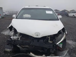2016 Toyota Sienna XLE z VIN 5TDYK3DC6GS706142, wystawiony jako IAAI lot #41037224 z przebiegiem 162 364 mil mil oraz . Historia ofert i sprzedaży dostępna na DreamBid. Obrazek 12.