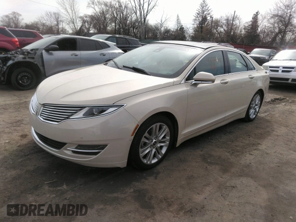 2014 Lincoln MKZ Hybrid with VIN 3LN6L2LU2ER805061, listed as a IAAI auction lot 42022156 with Not provided miles and . Bid and sale history available at DreamBid. Image 2.