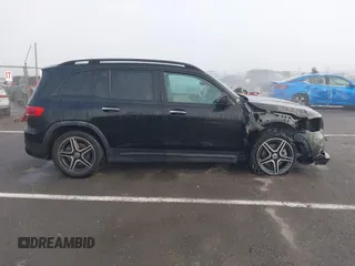 2021 Mercedes-Benz GLB 250 z VIN W1N4M4GB3MW107480, wystawiony jako IAAI lot #41827300 z przebiegiem 45 967 mil mil oraz . Historia ofert i sprzedaży dostępna na DreamBid. Obrazek 13.