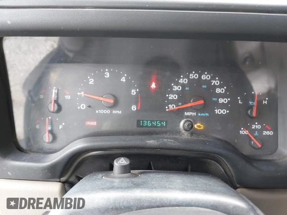 2004 Jeep Wrangler X z VIN 1J4FA39S44P725251, wystawiony jako IAAI lot #42249845 z przebiegiem 136 454 mil mil oraz . Historia ofert i sprzedaży dostępna na DreamBid. Obrazek 7.