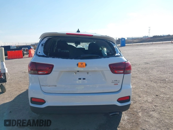 2020 Kia Sorento LX with VIN 5XYPG4A30LG711402, listed as a IAAI auction lot 41337495 with 1 mi miles. Bid and sale history available at carsss.com. Image 17.