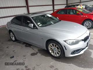 2016 BMW 3 Series 320i xDrive with VIN WBA8E5G54GNT40667, listed as a IAAI auction lot 42330537 with 181,781 mi miles and . Bid and sale history available at DreamBid. Image 1.