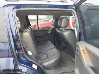 2007 Nissan Pathfinder S with VIN 5N1AR18U77C638404, listed as a IAAI auction lot 41560067 with 225,996 mi miles. Bid and sale history available at carsss.com. Image 8.