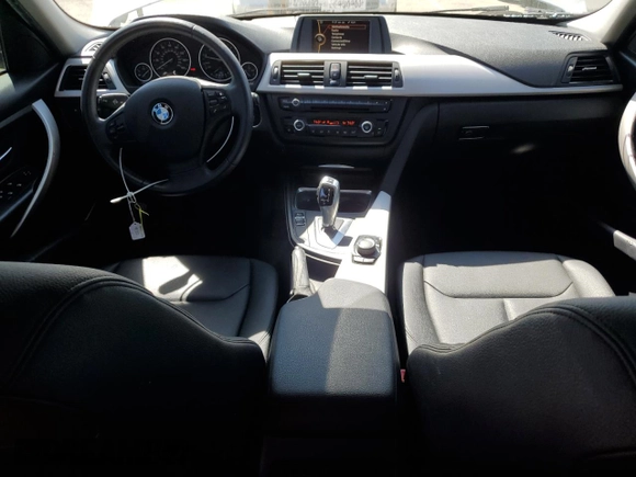 2014 BMW 3 Series 320i with VIN WBA3B1C59EK132901, listed as a Copart auction lot 50407035 with 91,615 mi miles and Salvage Title. Bid and sale history available at carsss.com. Image 8.