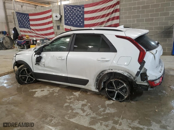 2023 Kia Niro EX with VIN KNDCR3LE3P5094982, listed as a Copart auction lot 45023945 with 30,973 mi miles and Salvage Title. Bid and sale history available at carsss.com. Image 2.
