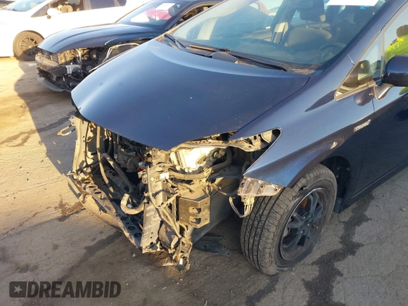 2015 Toyota Prius Four z VIN JTDKN3DUXF1998475, wystawiony jako IAAI lot #41848450 z przebiegiem 176 229 mil mil oraz . Historia ofert i sprzedaży dostępna na DreamBid. Obrazek 6.