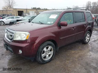 2011 Honda Pilot EX with VIN 5FNYF4H49BB064851, listed as a IAAI auction lot 41915597 with 212,076 mi miles. Bid and sale history available at carsss.com. Image 18.