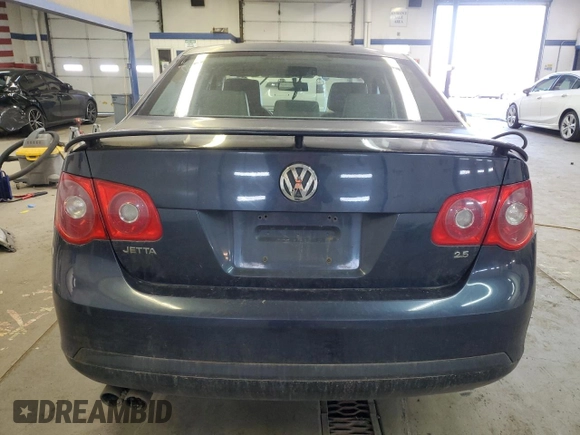 2005 Volkswagen Jetta 2.5L with VIN 3VWRF71K35M601502, listed as a Copart auction lot 88470365 with 269,431 mi miles and Salvage title. Bid and sale history available at DreamBid. Image 6.