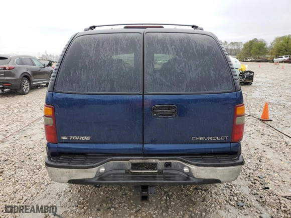2002 Chevrolet Tahoe LT with VIN 1GNEC13ZX2R170031, listed as a Copart auction lot 88728135 with 370,496 mi miles and Salvage Title. Bid and sale history available at carsss.com. Image 6.