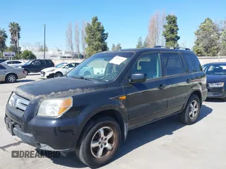 2006 Honda Pilot EX with VIN 5FNYF28416B034382, listed as a IAAI auction lot 41950405 with 176,437 mi miles and . Bid and sale history available at DreamBid. Image 6.