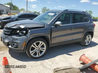 2016 Volkswagen Tiguan SE with VIN WVGBV7AX9GW575103, listed as a Copart auction lot 56045595 with 103,305 mi miles and Salvage title. Bid and sale history available at DreamBid. Image 1.