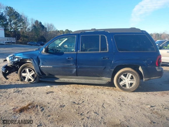 2004 Chevrolet TrailBlazer EXT LT with VIN 1GNES16S346234657, listed as a IAAI auction lot 41376648 with NaN miles. Bid and sale history available at carsss.com. Image 15.