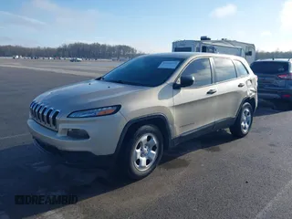 2015 Jeep Cherokee Sport с VIN 1C4PJLABXFW561115, выставлен на аукционе IAAI как лот 41969932 с пробегом 120 026 миль миль и . История ставок и продаж доступна на DreamBid. Изображение 18.