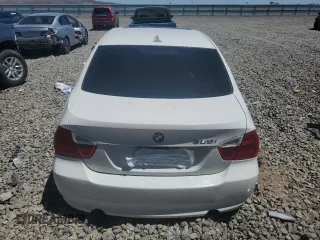 2008 BMW 3 Series 335i z VIN WBAVB77578NJ97190, wystawiony jako Copart lot #57488745 z przebiegiem 114 327 mil mil oraz Szkoda całkowita • Salvage title. Historia ofert i sprzedaży dostępna na DreamBid. Obrazek 6.