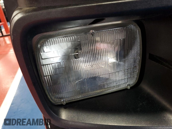 2013 Ford Econoline Cargo Commercial with VIN 1FTNE2EL5DDB27606, listed as a IAAI auction lot 42734078 with 122,369 mi miles and . Bid and sale history available at DreamBid. Image 6.