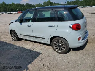 2015 FIAT 500L Lounge with VIN ZFBCFACH4FZ030967, listed as a Copart auction lot 69323524 with 95,650 mi miles and Salvage Title. Bid and sale history available at carsss.com. Image 2.