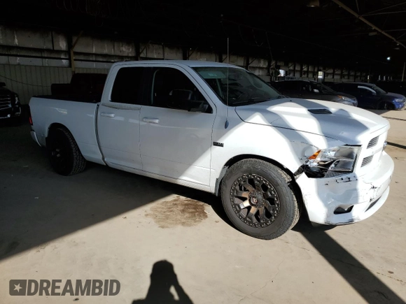 2012 Ram 1500 Sport z VIN 1C6RD6HT4CS155325, wystawiony jako Copart lot #76717904 z przebiegiem 152 654 mil mil oraz Szkoda całkowita • Salvage title. Historia ofert i sprzedaży dostępna na DreamBid. Obrazek 4.