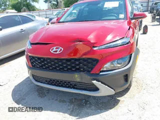 2022 Hyundai Kona SEL with VIN KM8K62AB1NU880382, listed as a IAAI auction lot 41976517 with 30,903 mi miles and . Bid and sale history available at carsss.com. Image 6.