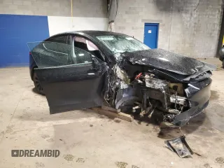 2024 Tesla Model Y с VIN 7SAYGDED0RF084081, выставлен на аукционе Copart как лот 55992195 с пробегом 43 871 миль миль и Списание • Salvage title. История ставок и продаж доступна на DreamBid. Изображение 4.