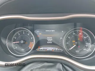 2014 Jeep Cherokee Limited с VIN 1C4PJMDS9EW309503, выставлен на аукционе IAAI как лот 42456236 с пробегом 74 486 миль миль и . История ставок и продаж доступна на DreamBid. Изображение 7.