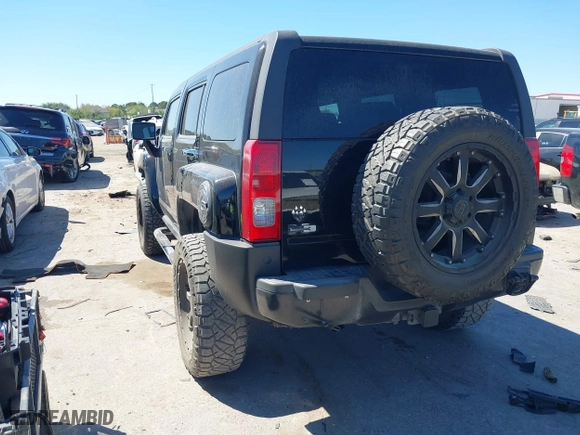 2006 Hummer H3 with VIN 5GTDN136768275733, listed as a IAAI auction lot 41841767 with 91,113 mi miles. Bid and sale history available at carsss.com. Image 3.
