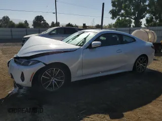 2025 BMW 4 Series 430i z VIN WBA43DA03SCS78789, wystawiony jako Copart lot #60726255 z przebiegiem 22 503 mil mil oraz Czysty tytuł • Clean title. Historia ofert i sprzedaży dostępna na DreamBid. Obrazek 1.