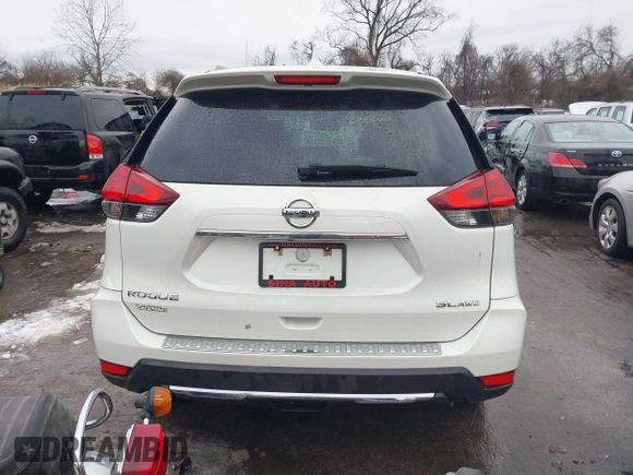2017 Nissan Rogue SL with VIN 5N1AT2MV8HC830938, listed as a IAAI auction lot 41337476 with 117,940 mi miles. Bid and sale history available at carsss.com. Image 16.