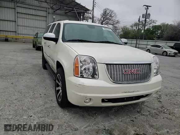 2009 GMC Yukon XL SLT w/4SB with VIN 1GKFC36J39R178579, listed as a Copart auction lot 49693945 with 209,135 mi miles and Salvage Title. Bid and sale history available at carsss.com. Image 12.