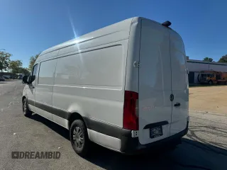 2021 Mercedes-Benz Sprinter Cargo Cargo with VIN W1Y4ECHY8MT074426, listed as a Copart auction lot 73589614 with 184,457 mi miles and . Bid and sale history available at DreamBid. Image 3.