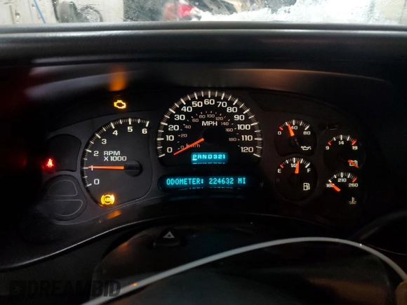 2005 Chevrolet Silverado 1500 Z71 with VIN 1GCEK19B95Z115287, listed as a Copart auction lot 44511215 with 224,632 mi miles and Salvage Title. Bid and sale history available at carsss.com. Image 9.