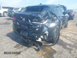 2024 BMW X4 xDrive30i с VIN 5UX33DT07R9T67833, выставлен на аукционе IAAI как лот 42574366 с пробегом Не указан миль и . История ставок и продаж доступна на DreamBid. Изображение 6.