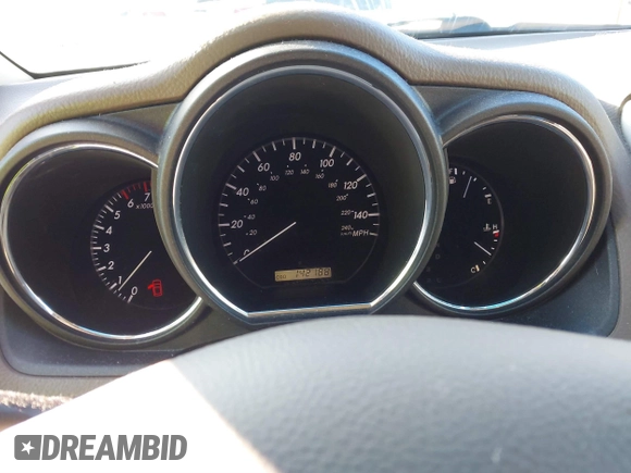 2006 Lexus RX 330 z VIN 2T2HA31U96C095557, wystawiony jako IAAI lot #41631319 z przebiegiem 142 188 mil mil oraz . Historia ofert i sprzedaży dostępna na DreamBid. Obrazek 7.
