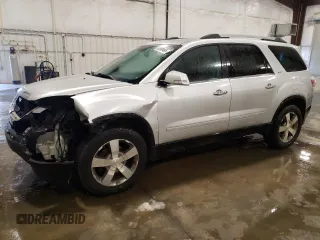2012 GMC Acadia SLT1 z VIN 1GKKRRED6CJ254040, wystawiony jako Copart lot #88508465 z przebiegiem 137 820 mil mil oraz Czysty tytuł • Clean title. Historia ofert i sprzedaży dostępna na DreamBid. Obrazek 1.