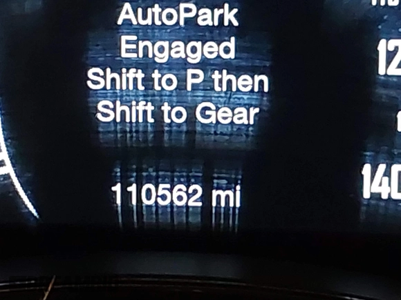 2019 Dodge Durango GT Plus with VIN 1C4RDHDG2KC645154, listed as a IAAI auction lot 41580079 with 110,562 mi miles and . Bid and sale history available at carsss.com. Image 16.