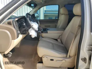 2013 GMC Sierra 1500 SLE z VIN 3GTP1VE01DG292910, wystawiony jako Copart lot #52594535 z przebiegiem 147 725 mil mil oraz Szkoda całkowita • Salvage title. Historia ofert i sprzedaży dostępna na DreamBid. Obrazek 7.