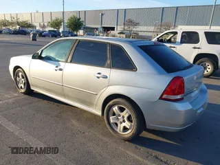 2004 Chevrolet Malibu Maxx LT z VIN 1G1ZU64854F172471, wystawiony jako IAAI lot #41307805 z przebiegiem 138 744 mil mil oraz . Historia ofert i sprzedaży dostępna na DreamBid. Obrazek 3.