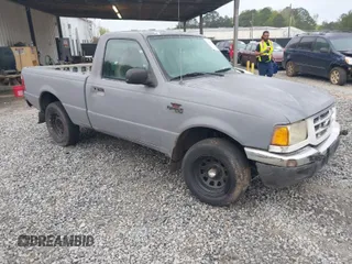 2002 Ford Ranger XL with VIN 1FTYR10U52PB45823, listed as a IAAI auction lot 41950608 with 263,697 mi miles. Bid and sale history available at carsss.com. Image 1.