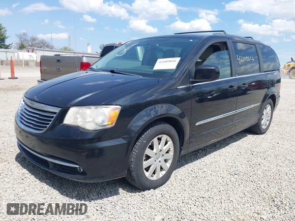 2013 Chrysler Town & Country Touring with VIN 2C4RC1BG1DR662485, listed as a IAAI auction lot 42109856 with 153,277 mi miles. Bid and sale history available at carsss.com. Image 2.