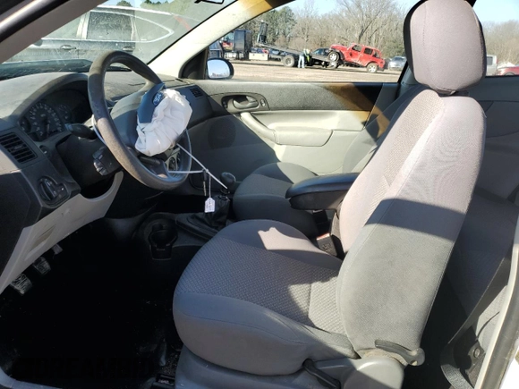 2005 Ford Focus S with VIN 3FAFP31N75R152601, listed as a Copart auction lot 45936115 with Not Provided miles and Clean Title. Bid and sale history available at carsss.com. Image 7.