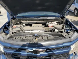 2024 Chevrolet Silverado 1500 RST with VIN 1GCPDEEKXRZ207921, listed as a Copart auction lot 70812624 with 8,207 mi miles and Salvage Title. Bid and sale history available at carsss.com. Image 12.