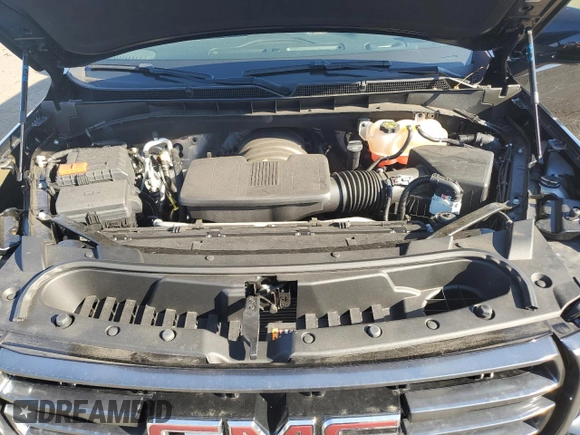 2022 GMC Yukon XL AT4 with VIN 1GKS2HKL9NR286379, listed as a Copart auction lot 70381224 with Not Provided miles and Salvage Title. Bid and sale history available at carsss.com. Image 12.