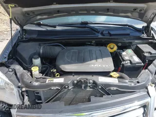 2016 Chrysler Town & Country Touring with VIN 2C4RC1BGXGR149949, listed as a IAAI auction lot 42074695 with 52,644 mi miles. Bid and sale history available at carsss.com. Image 10.