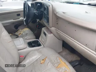 2002 Chevrolet Suburban LT z VIN 1GNEC16Z72J252681, wystawiony jako IAAI lot #42375392 z przebiegiem 312 135 mil mil oraz . Historia ofert i sprzedaży dostępna na DreamBid. Obrazek 5.