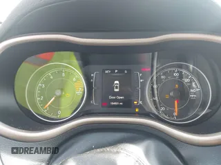 2016 Jeep Cherokee Latitude с VIN 1C4PJLCB4GW287540, выставлен на аукционе IAAI как лот 42517646 с пробегом 154 501 миль миль и . История ставок и продаж доступна на DreamBid. Изображение 7.