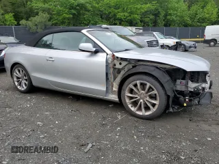 2013 Audi A5 Premium Plus z VIN WAULFAFH5DN006431, wystawiony jako Copart lot #55587605 z przebiegiem 105 472 mil mil oraz Szkoda całkowita • Salvage title. Historia ofert i sprzedaży dostępna na DreamBid. Obrazek 4.