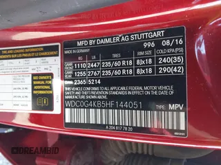 2017 Mercedes-Benz GLC with VIN WDC0G4KB5HF144051, listed as a IAAI auction lot 41944240 with 76,632 mi miles. Bid and sale history available at carsss.com. Image 9.