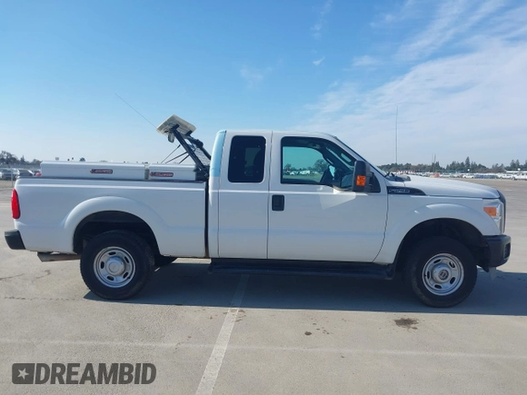 2013 Ford F-250 XL with VIN 1FT7X2B63DEB35361, listed as a IAAI auction lot 41396136 with 141,342 mi miles and . Bid and sale history available at DreamBid. Image 13.