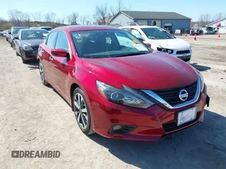 2017 Nissan Altima SV z VIN 1N4AL3AP9HC257487, wystawiony jako IAAI lot #42049832 z przebiegiem 38 579 mil mil oraz . Historia ofert i sprzedaży dostępna na DreamBid. Obrazek 1.