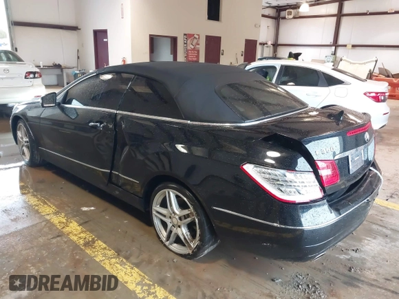 2013 Mercedes-Benz E 350 with VIN WDDKK5KF4DF194221, listed as a IAAI auction lot 41728305 with 108,060 mi miles and . Bid and sale history available at DreamBid. Image 3.